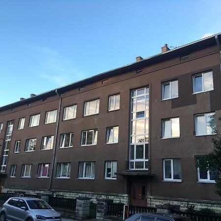 Stuudio 17 Apartman Kuressaare Kültér fotó