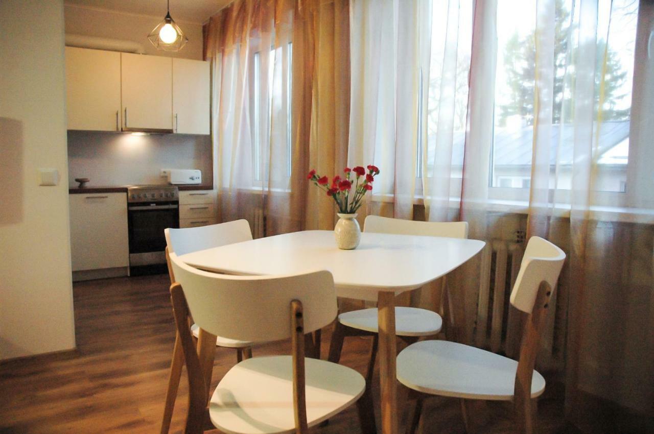 Stuudio 17 Apartman Kuressaare Kültér fotó